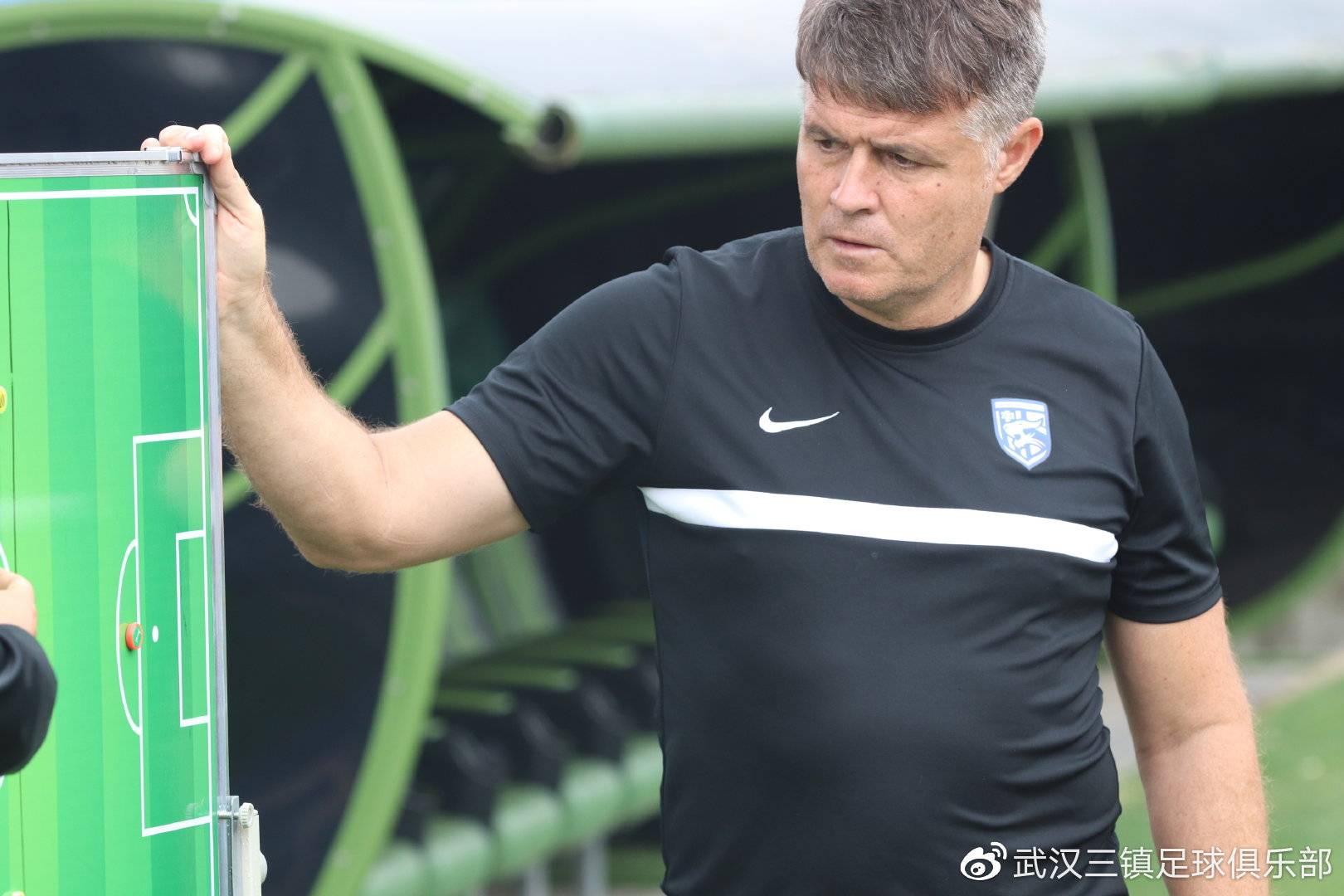 足总杯赛程吃紧，武汉三镇今晨内部沟通，态度坚定，心理建设被强调的简单介绍