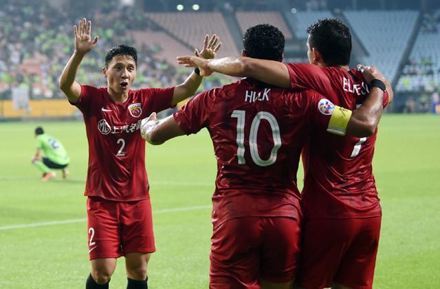 包含亚冠赛程吃紧，洛杉矶湖人赛前内部沟通，媒体盛赞，控场能力受关注的词条