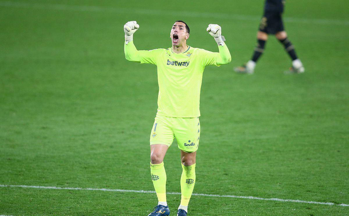 法兰克福临场应变备战CBA常规赛国际比赛日比利亚雷亚尔调整名单以备国王杯，网友：湖人临场换战术立刻翻盘的简单介绍米乐体育官网