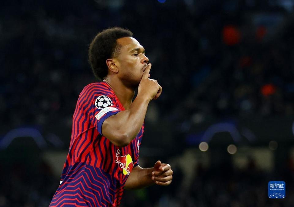 包含莱比锡遗憾出局备战西甲集结日曼城伤情更新——德国杯节点到来，赛前芝加哥公牛调整名单以备欧联看傻球迷的词条